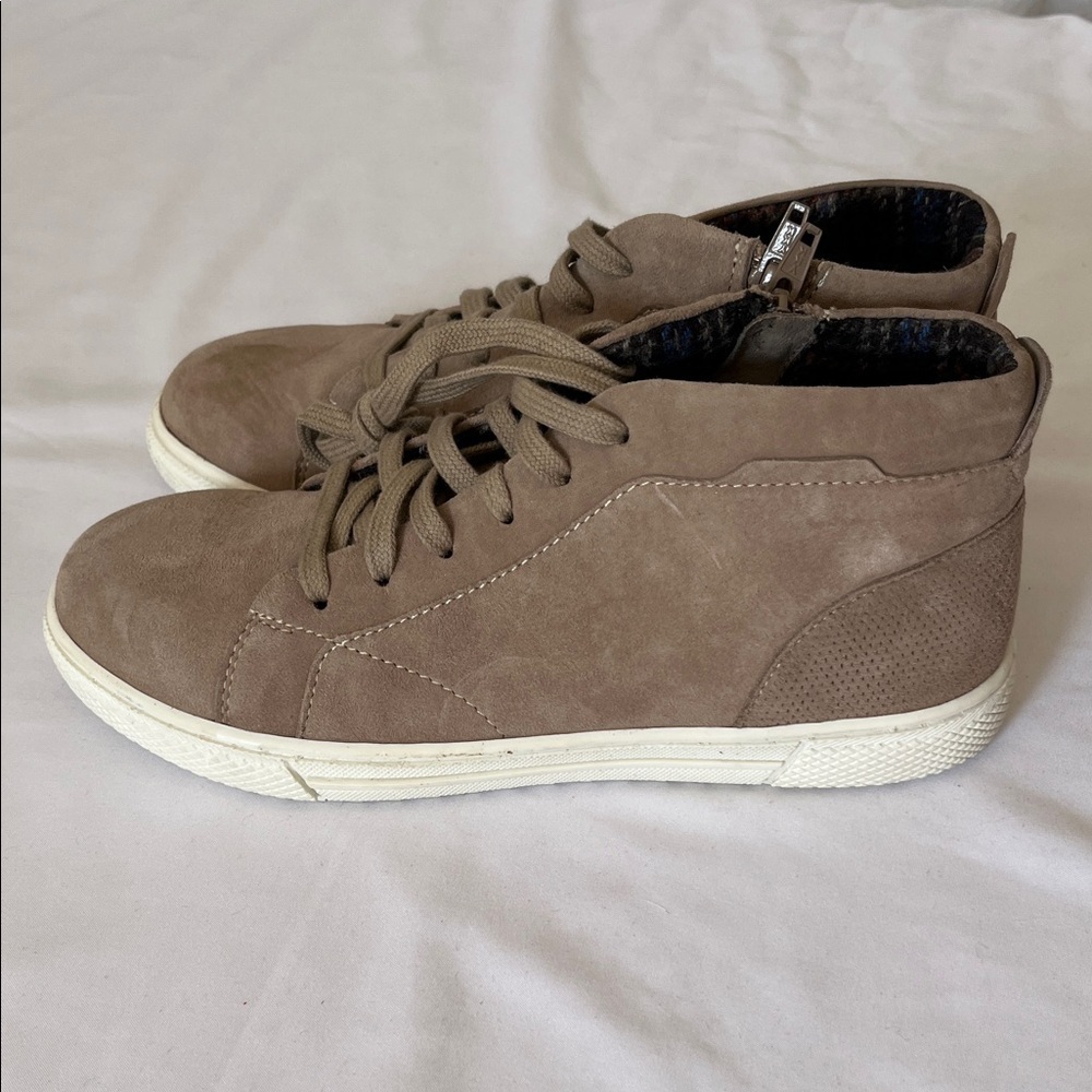 Steve Madden Brown High-Top Sneakers